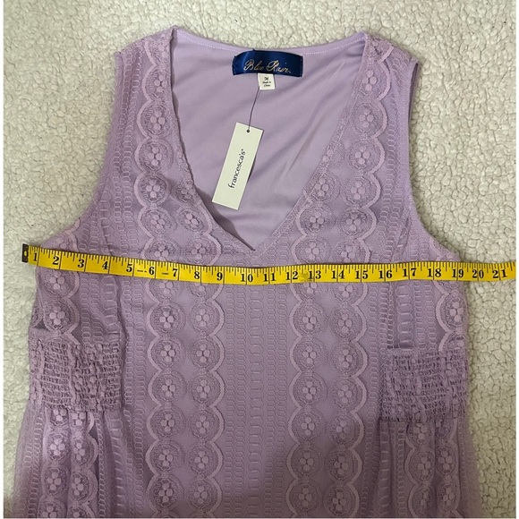 NWT Elegant Lavender Lace Dress - Picture 6 of 8